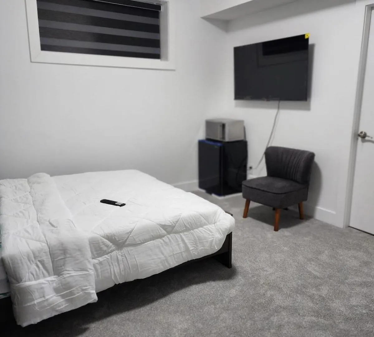 بيت للعطل Studio Suite In Northeast, إيدمونتون كندا