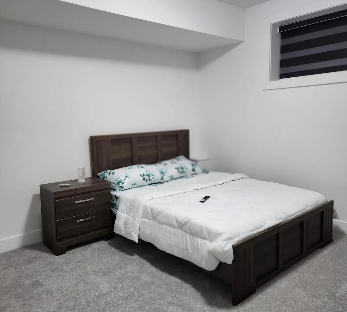 Studio Suite In Northeast, إيدمونتون