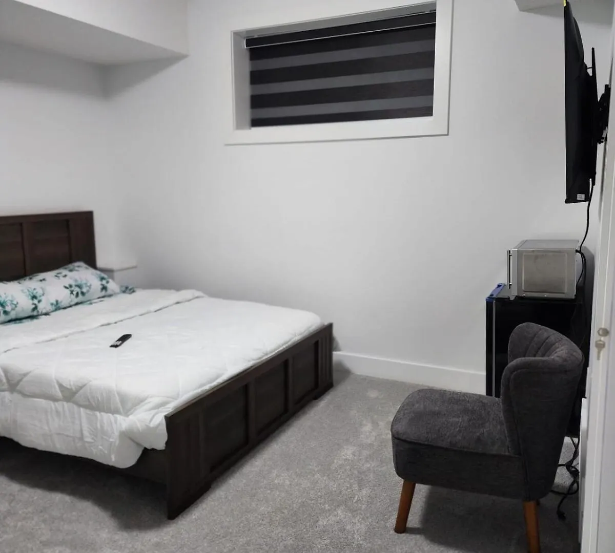 Studio Suite In Northeast, Edmonton 0*,  Kanada