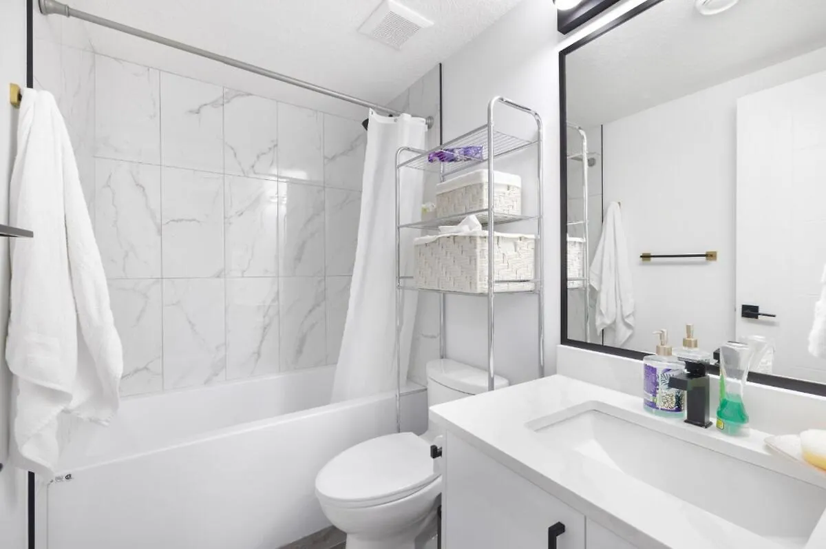 Studio Suite In Northeast, Edmonton Nyaraló